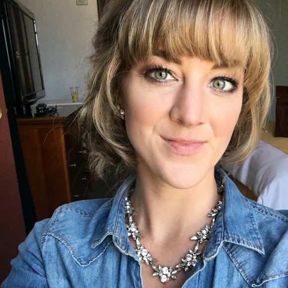 Meet your Posher, Ali - Picture 4 of 6